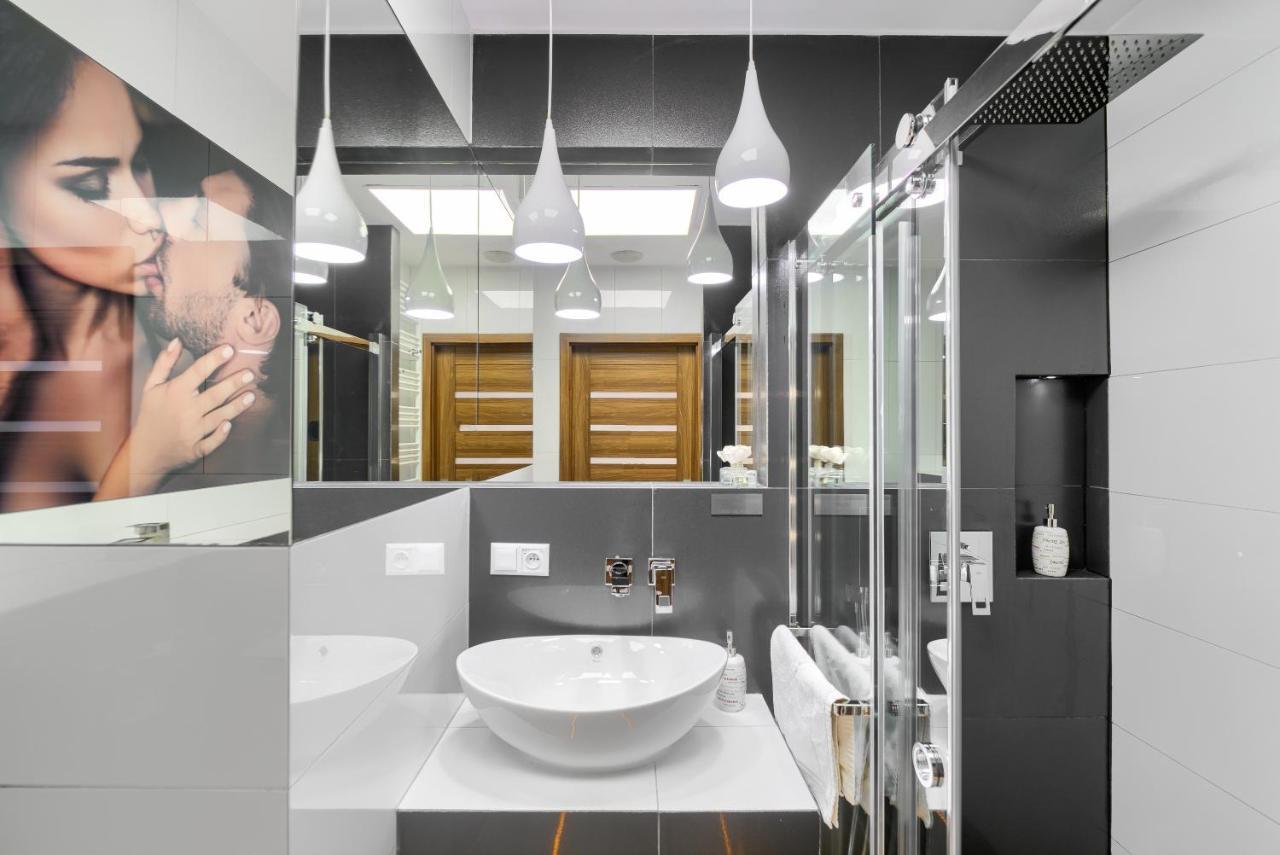 Good Day Apartments- Private Parking New Town Szczecin Ngoại thất bức ảnh