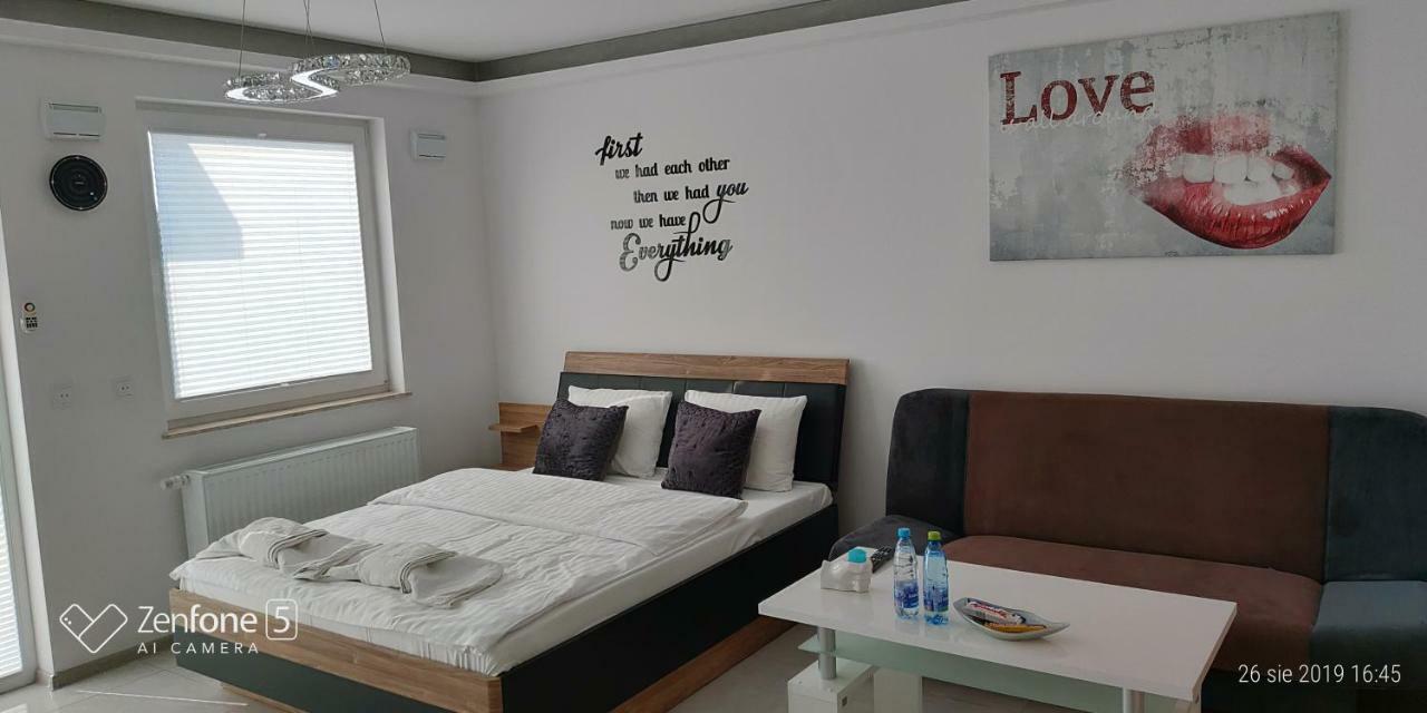 Good Day Apartments- Private Parking New Town Szczecin Ngoại thất bức ảnh