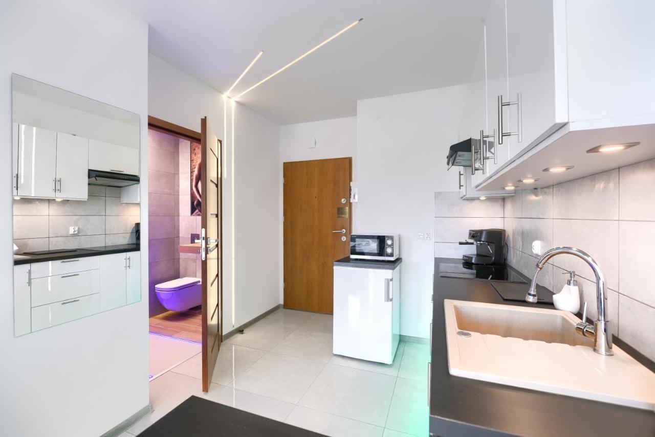 Good Day Apartments- Private Parking New Town Szczecin Ngoại thất bức ảnh
